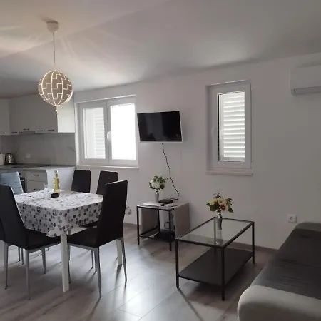 Apartmán Triva 1